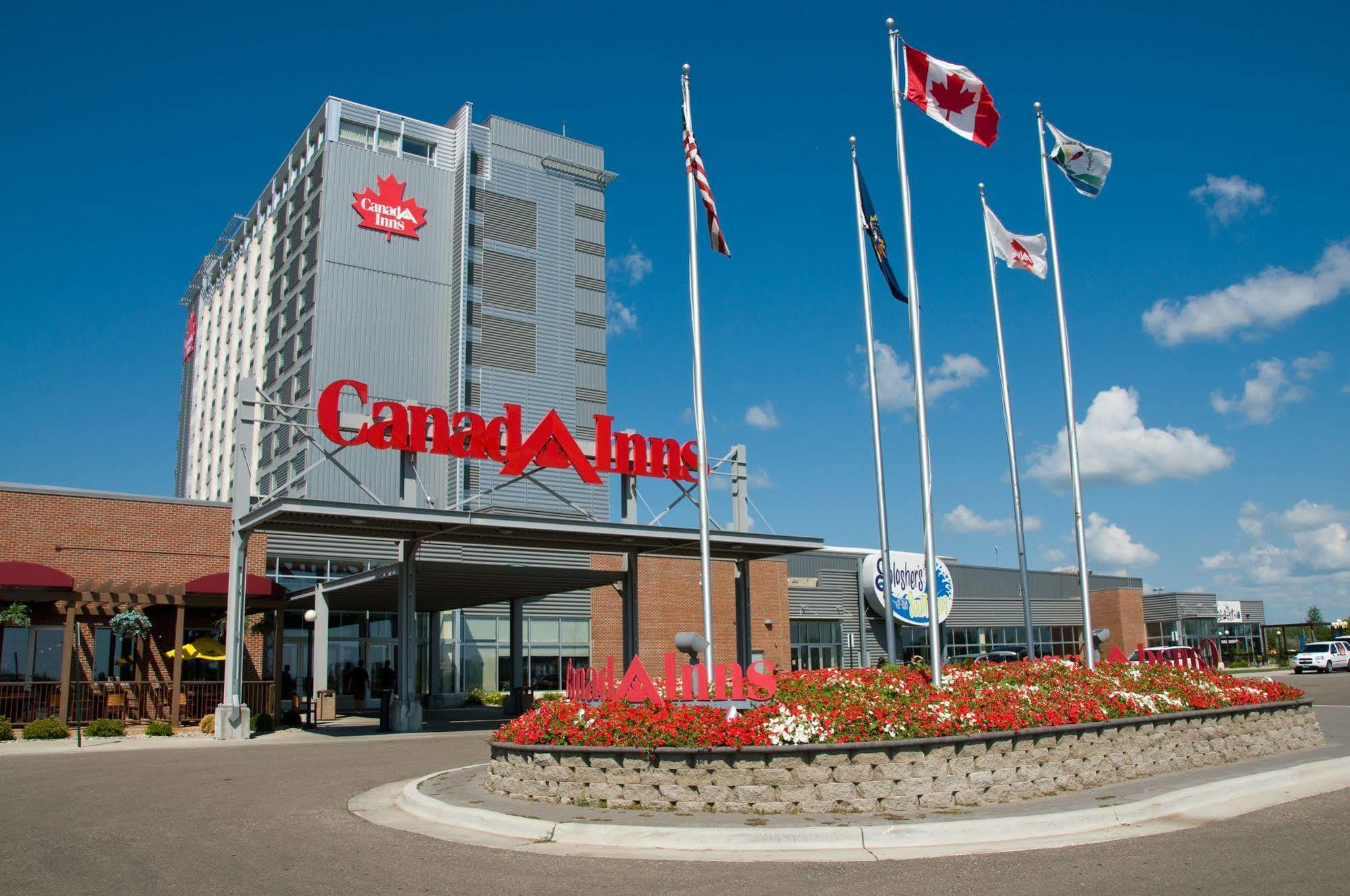 Canad Inns Destination Center Grand Forks Exterior photo