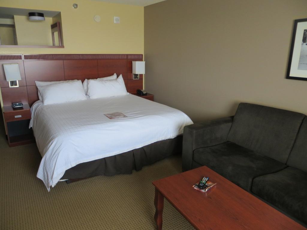 Canad Inns Destination Center Grand Forks Exterior photo